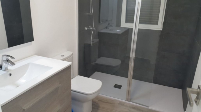 cuarto de bano moderno