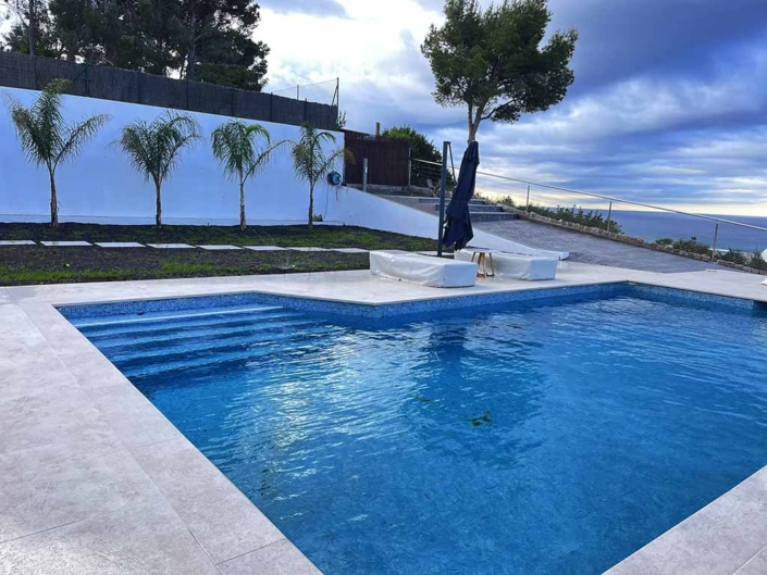 jardin piscina