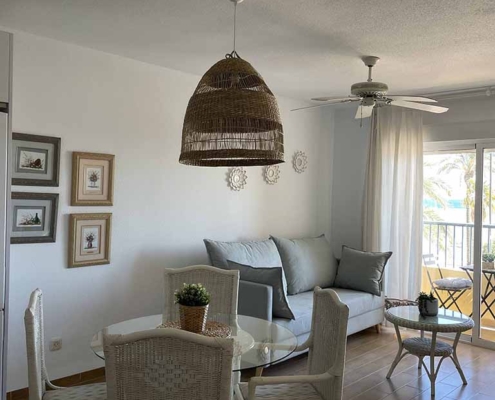 salon comedor decoracion moderna muebles blancos